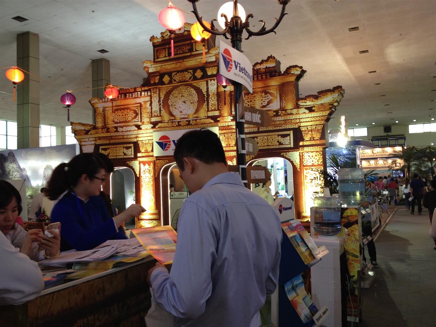 ຍູ້ແຮງການພັດທະນາດ້ານການທ່ອງທ່ຽວຫວຽດນາມ ໃນໄລຍະໃໝ່